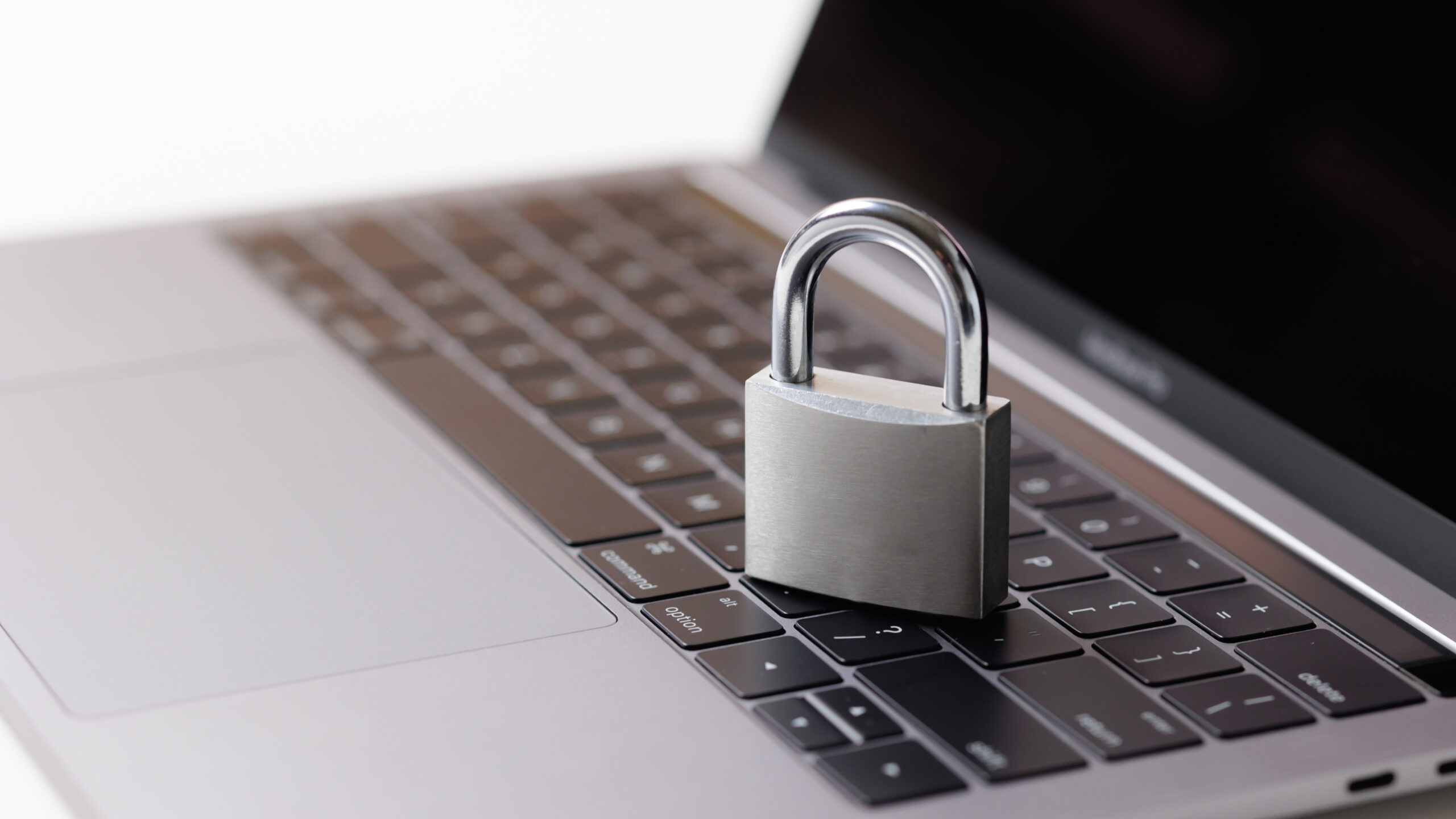 8042パソコン（PC）ロック ―USBキーでセキュリティ強化