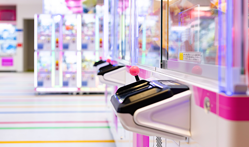 10931アーケードゲームのキャッシュレス化進む